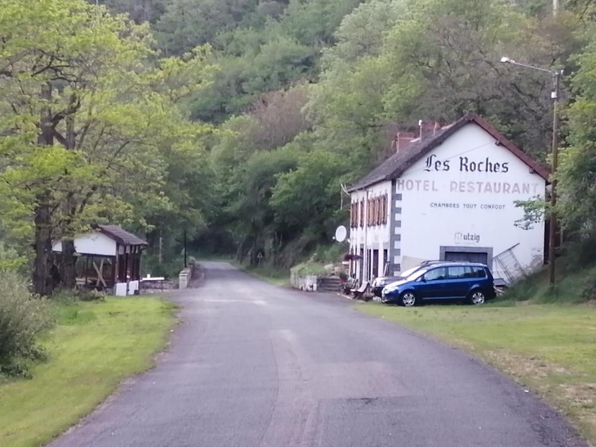 Les Roches Chambre D'Hotes Servant Exterior photo